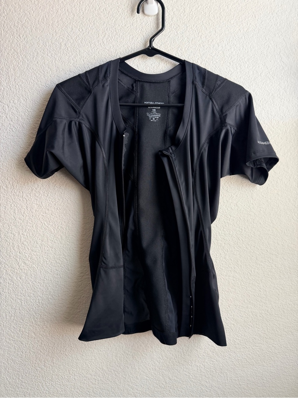 Alignmed Women’s Zipper Posture Shirt- M